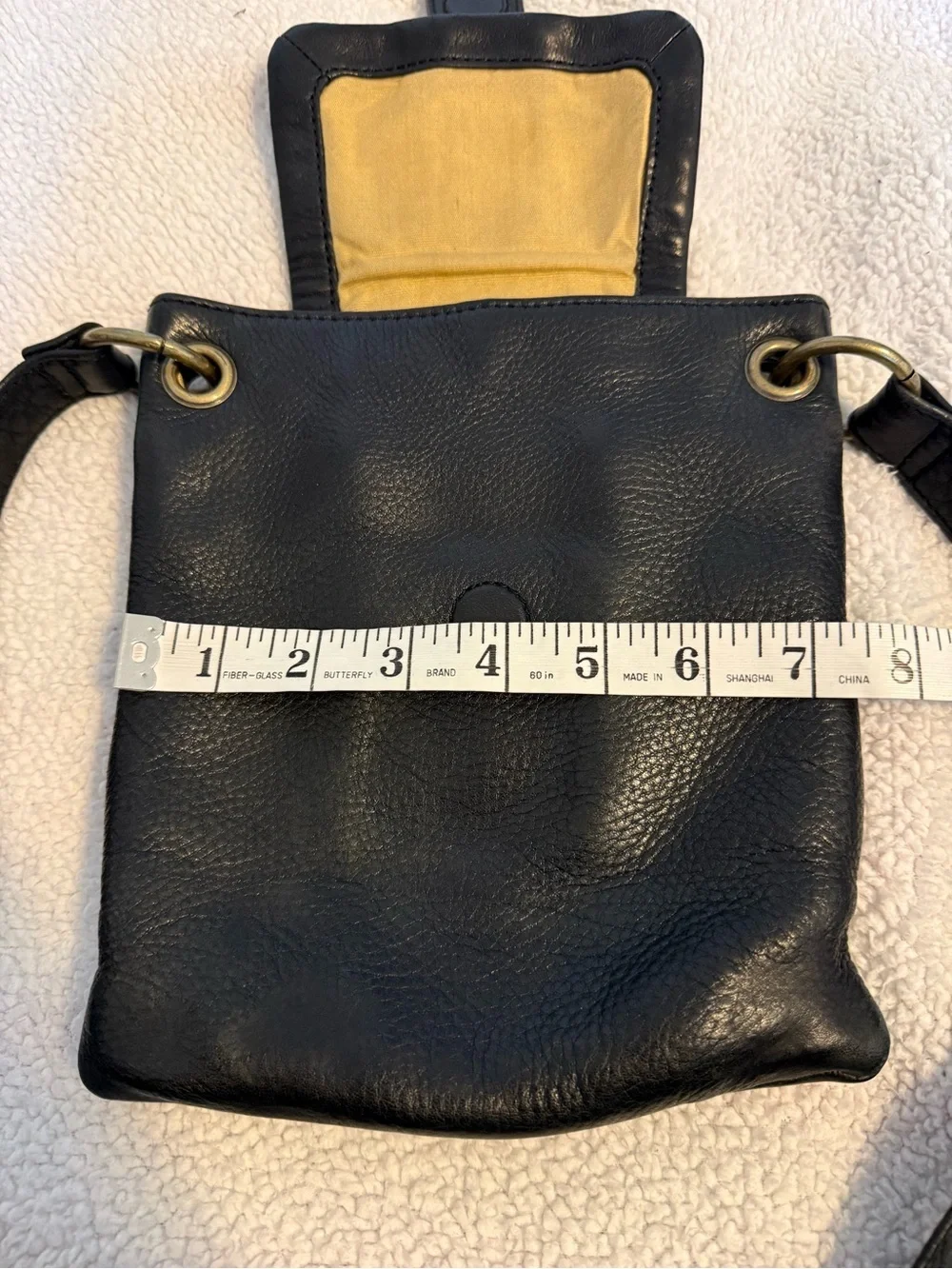Vintage HOBO Intl Black Pebble Leather Flap Bag Crossbody Shoulder Purse